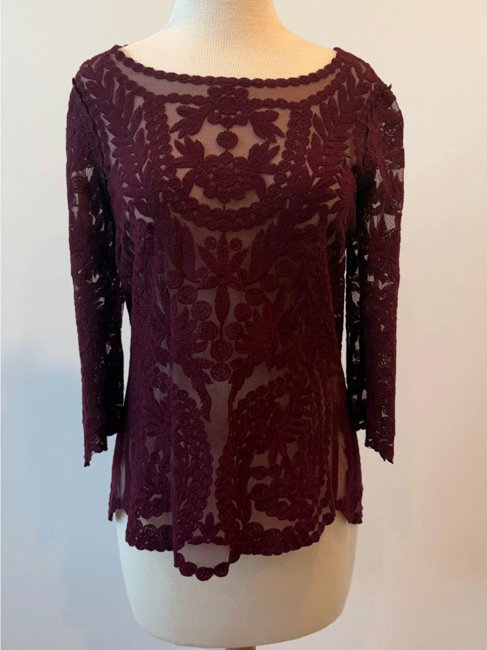 Reiss Burgundy Lace Floral 3/4 Sleeve Blouse